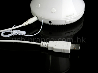 Illustration for article titled USB Aroma Radio and Speaker Has Three Words With No Business Being Together